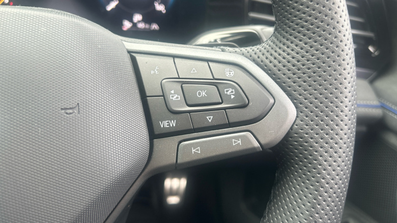 Volkswagen Passat 1.5 TSI eHybrid R-Line 5dr DSG Estate